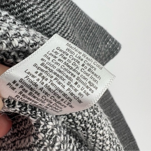 Beyond Yoga Double Faced Hi Low Sweatshirt Grey Size XS - Picture 8 of 11